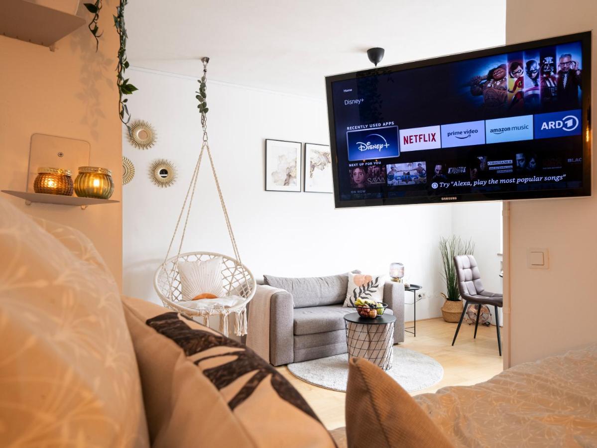 Zentrale & Gemuetliche Wohnung Mit Sonnenbalkon Essen Bagian luar foto
